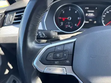 VW Passat Comfortline 2.0 TDI DSG