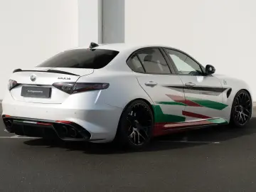 ALFA ROMEO Giulia Quadrifoglio 2.9  Bi-XENON CARBON SPARCO