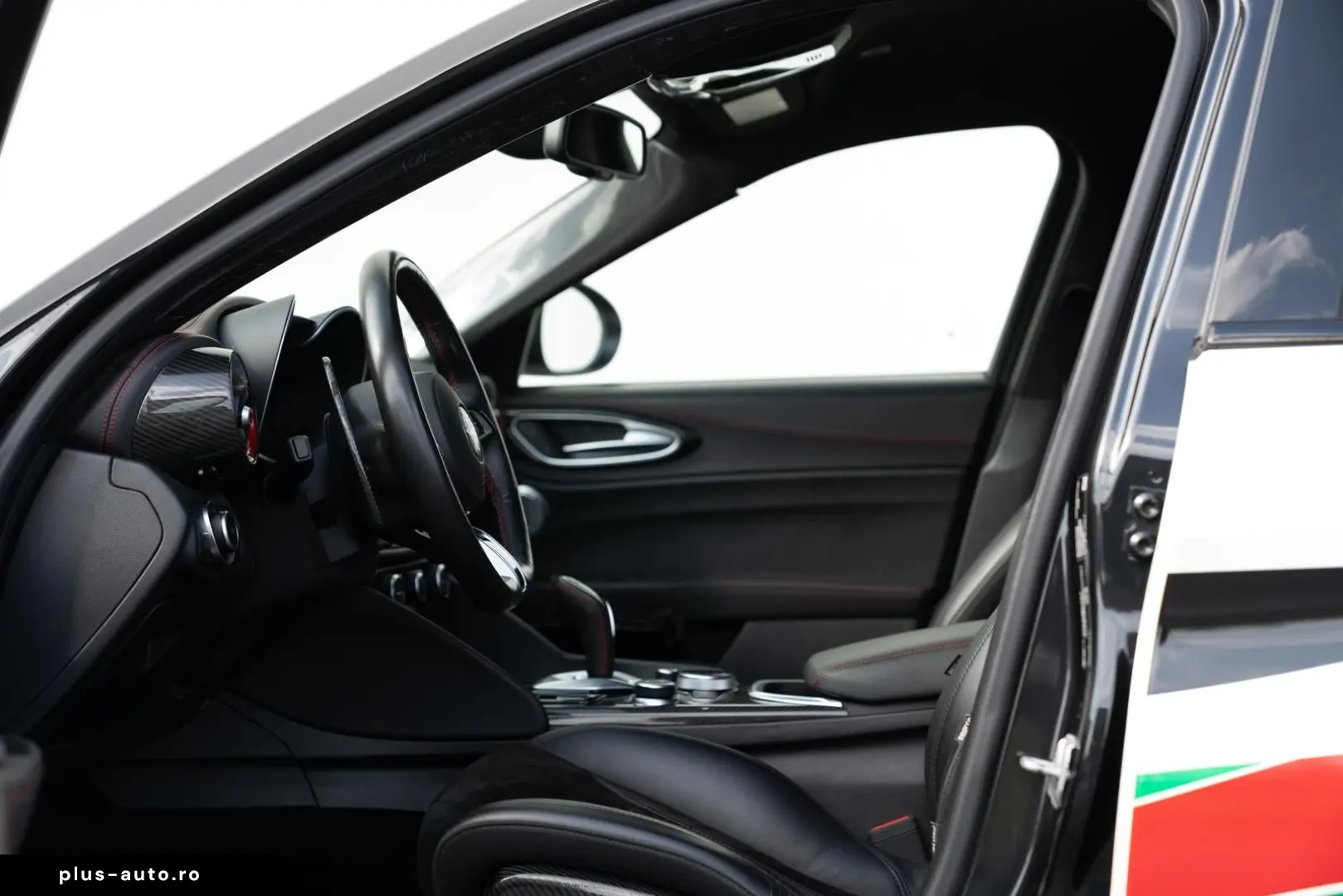 ALFA ROMEO Giulia Quadrifoglio 2.9  Bi-XENON CARBON SPARCO