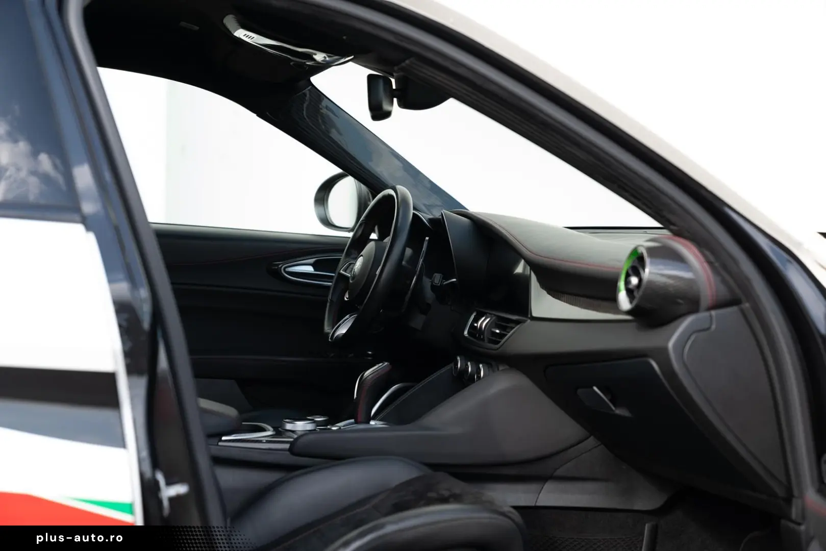 ALFA ROMEO Giulia Quadrifoglio 2.9  Bi-XENON CARBON SPARCO