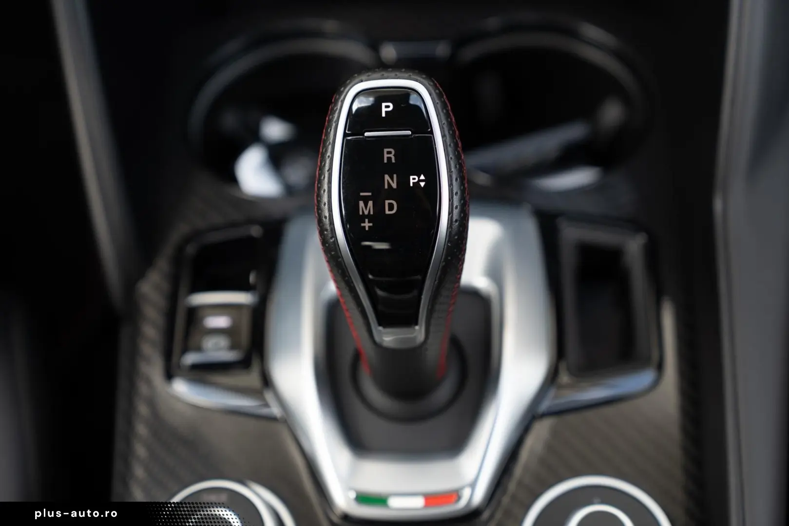 ALFA ROMEO Giulia Quadrifoglio 2.9  Bi-XENON CARBON SPARCO