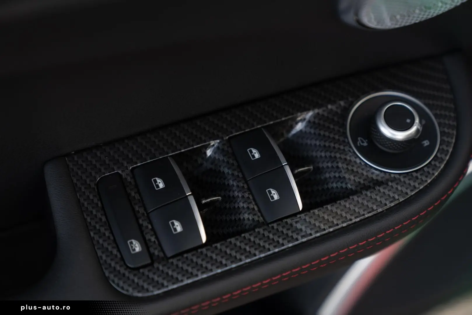 ALFA ROMEO Giulia Quadrifoglio 2.9  Bi-XENON CARBON SPARCO