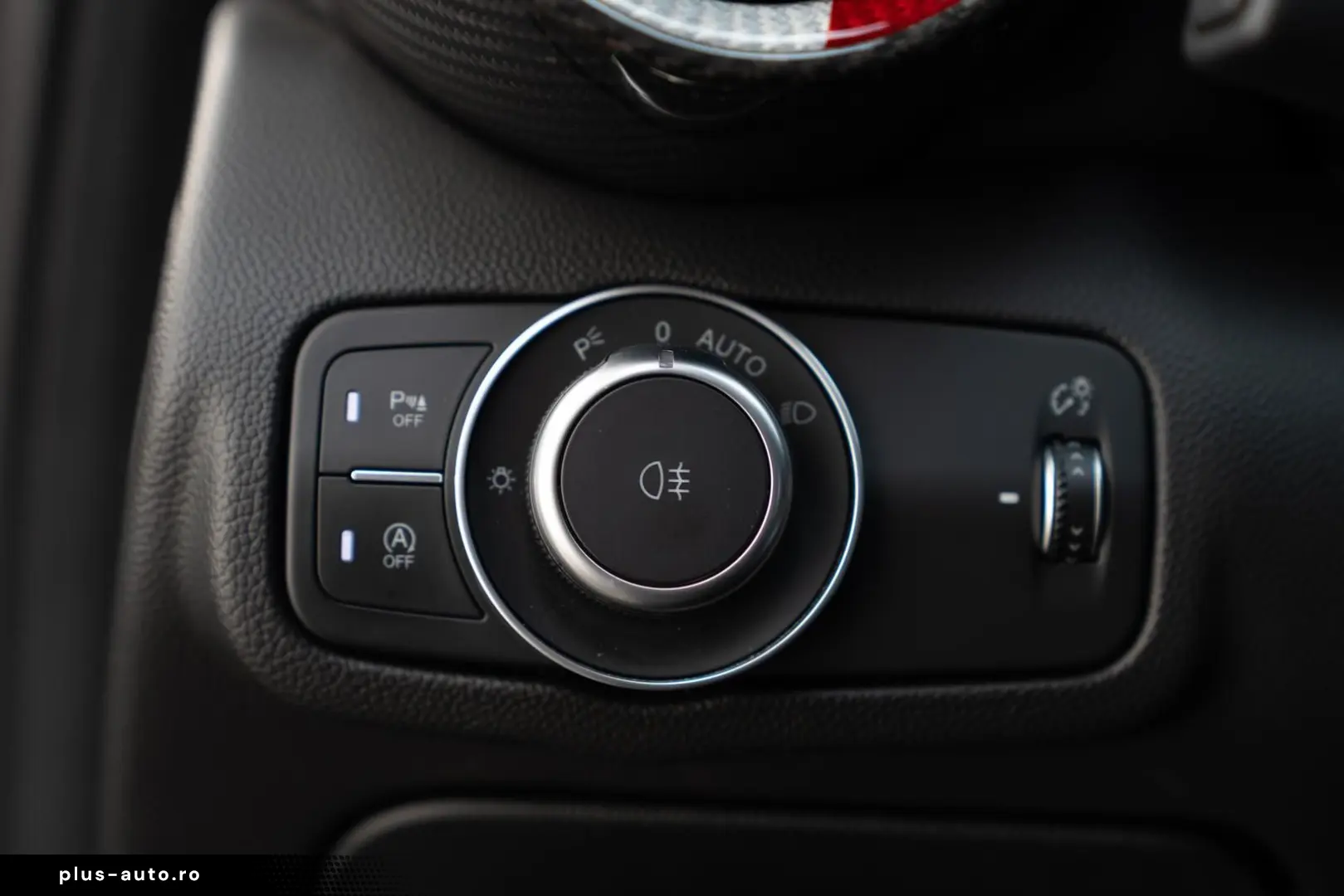 ALFA ROMEO Giulia Quadrifoglio 2.9  Bi-XENON CARBON SPARCO