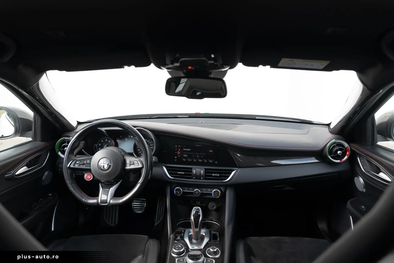 ALFA ROMEO Giulia Quadrifoglio 2.9  Bi-XENON CARBON SPARCO