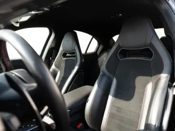 ALFA ROMEO Giulia Quadrifoglio 2.9  Bi-XENON CARBON SPARCO