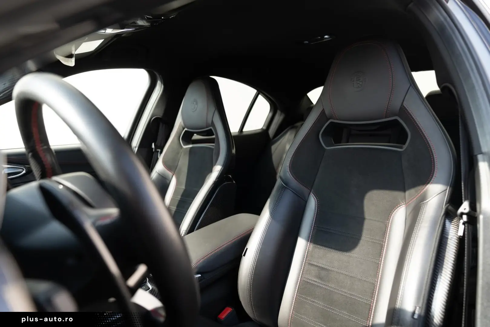 ALFA ROMEO Giulia Quadrifoglio 2.9  Bi-XENON CARBON SPARCO