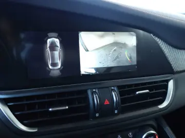 ALFA ROMEO Giulia Quadrifoglio 520PS Facelift Matrix ACC