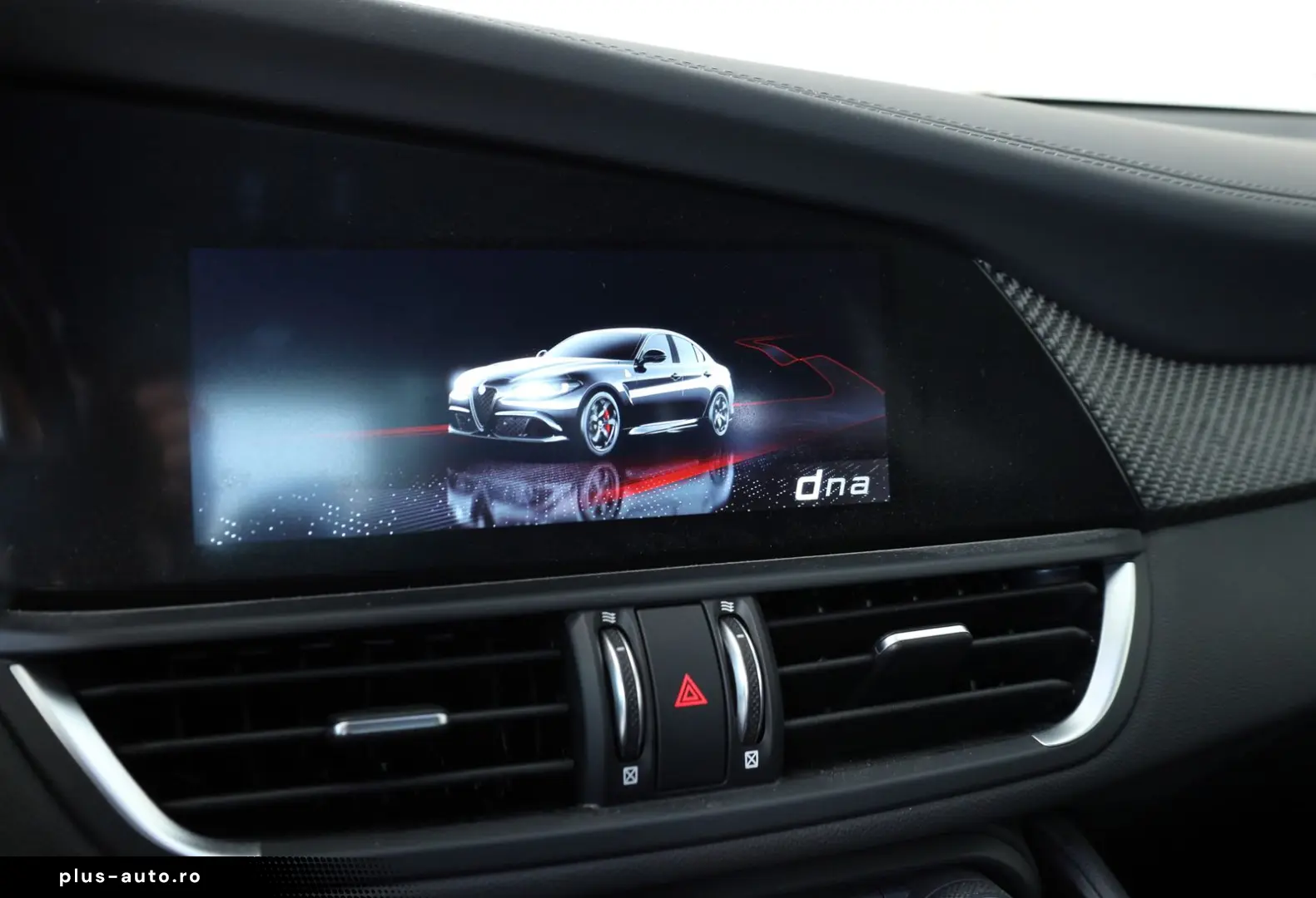 ALFA ROMEO Giulia Quadrifoglio 520PS Facelift Matrix ACC