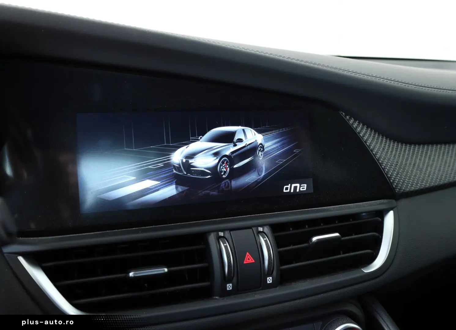 ALFA ROMEO Giulia Quadrifoglio 520PS Facelift Matrix ACC