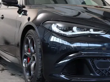 ALFA ROMEO Giulia Quadrifoglio 520PS Facelift Matrix ACC