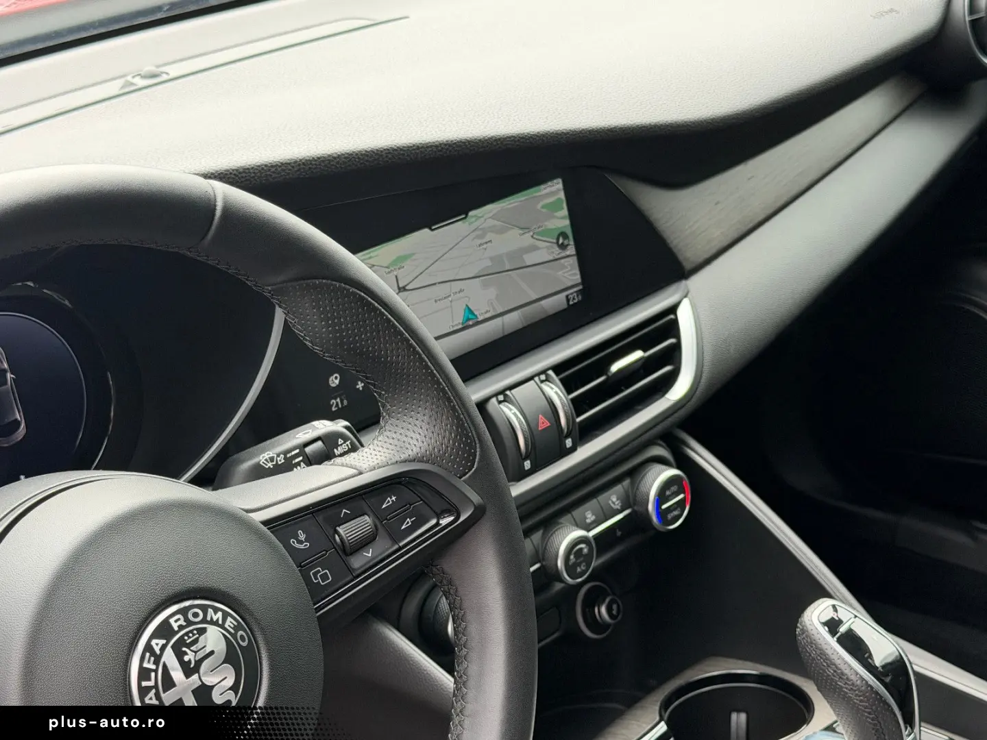 ALFA ROMEO Giulia Ti Q4 MEMORY ACC NAVI KAMERA SHZ