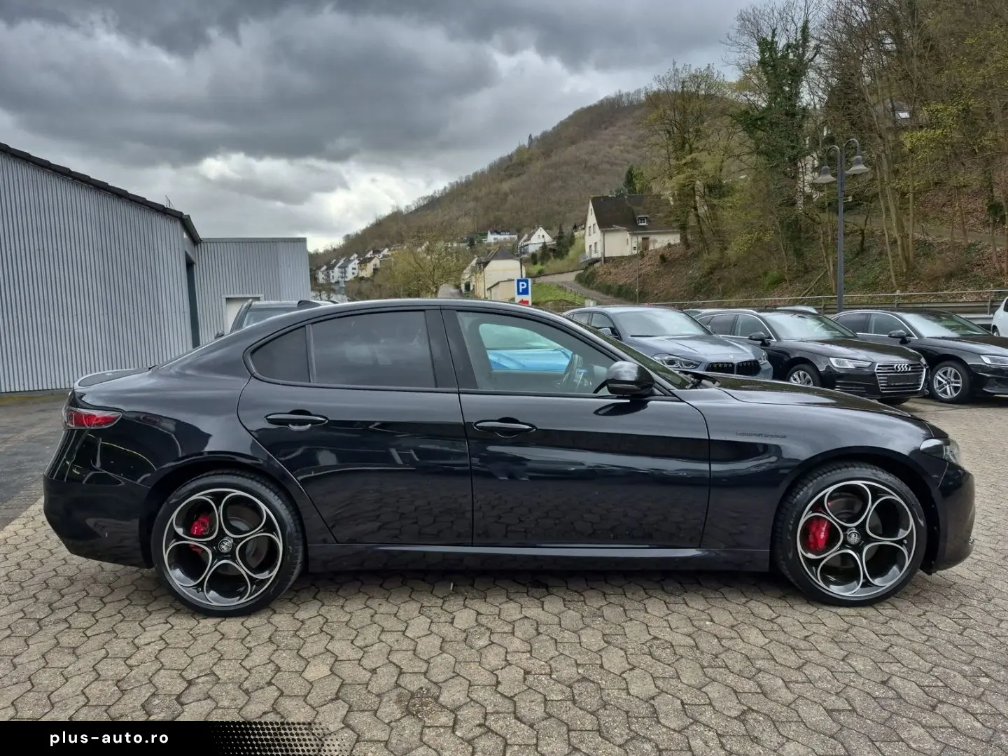 ALFA ROMEO Giulia Competizione Q4 LED Leder Navi Rückfahrka