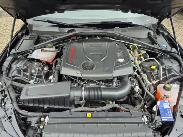 ALFA ROMEO Giulia Competizione Q4 LED Leder Navi Rückfahrka