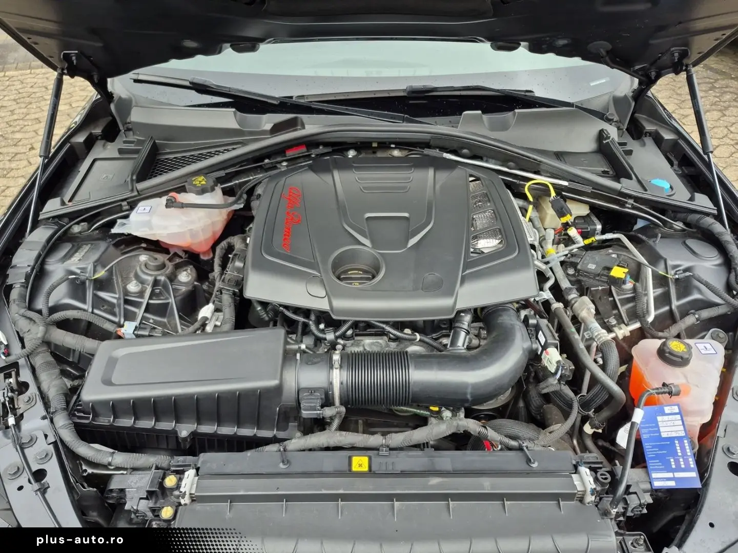 ALFA ROMEO Giulia Competizione Q4 LED Leder Navi Rückfahrka