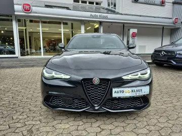 ALFA ROMEO Giulia Competizione Q4 LED Leder Navi Rückfahrka