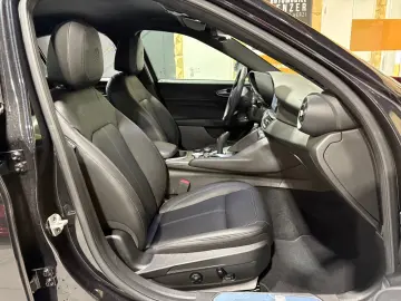 ALFA ROMEO Giulia Ti Q4 MEMORY KAMERA NAVI ACC APPLE SHZ