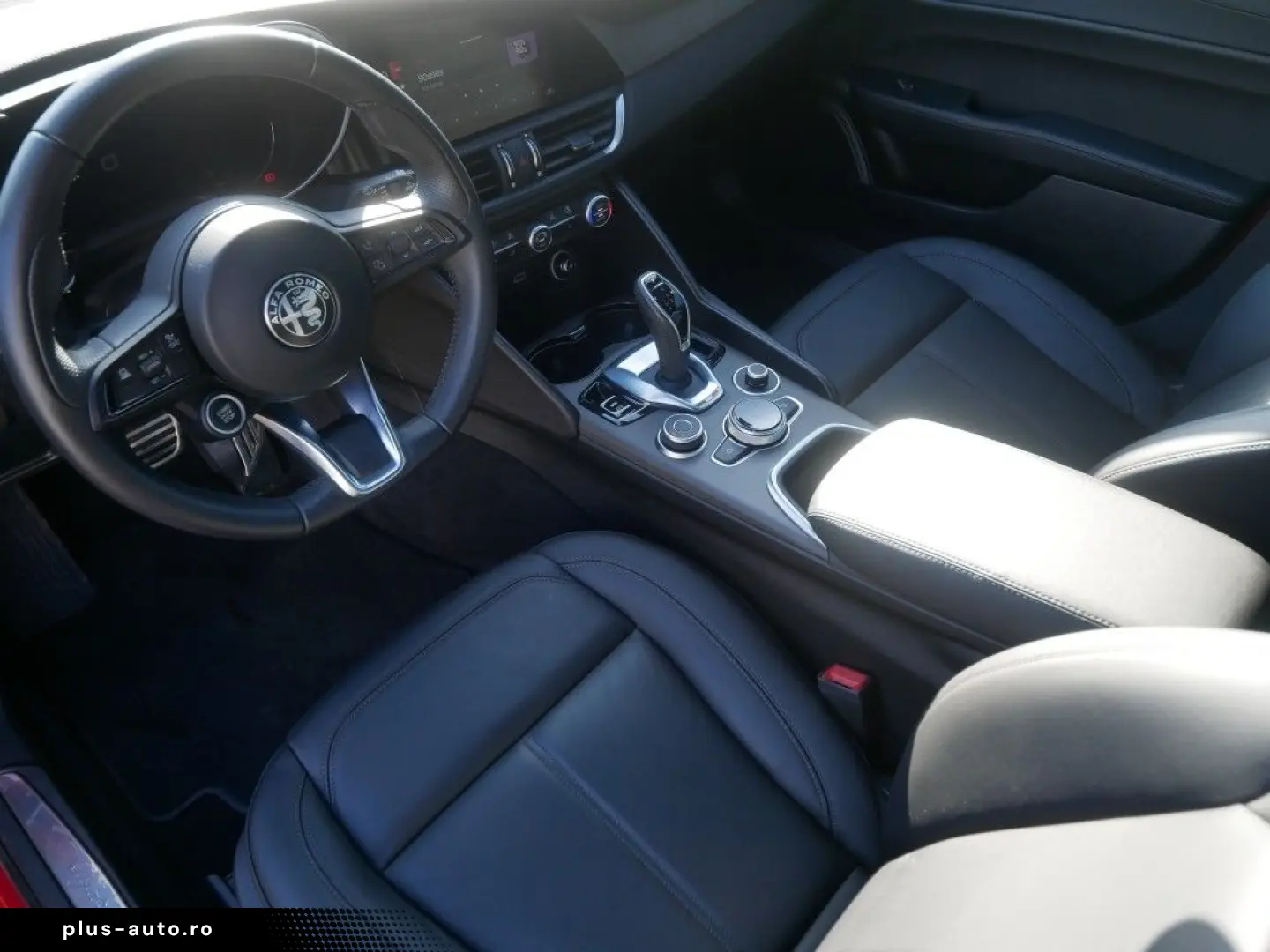 ALFA ROMEO Giulia TI 2.0 TURBO 16V 280 PS AT8 Q4 NAVI XENON