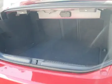 ALFA ROMEO Giulia TI 2.0 TURBO 16V 280 PS AT8 Q4 NAVI XENON