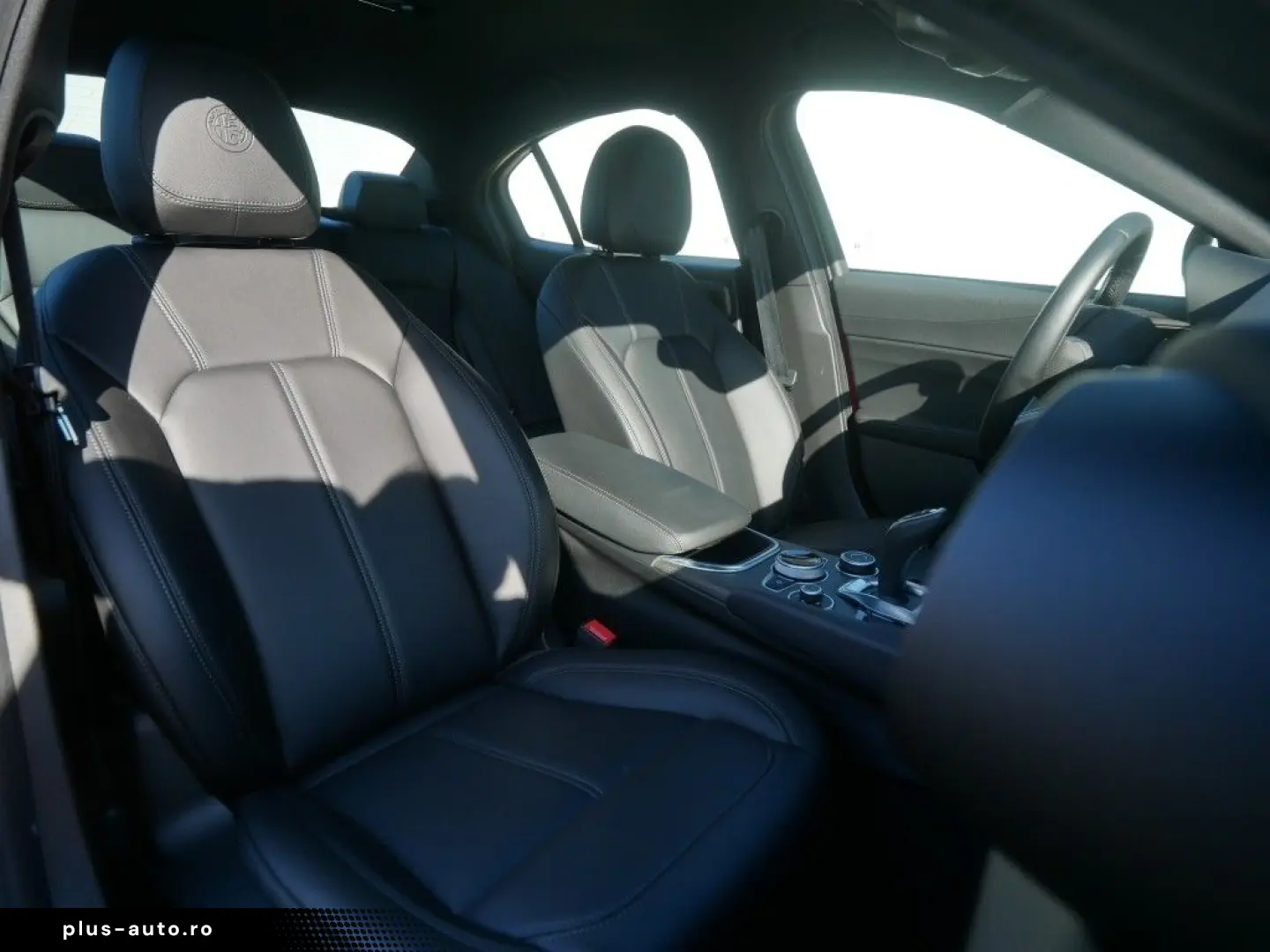 ALFA ROMEO Giulia TI 2.0 TURBO 16V 280 PS AT8 Q4 NAVI XENON