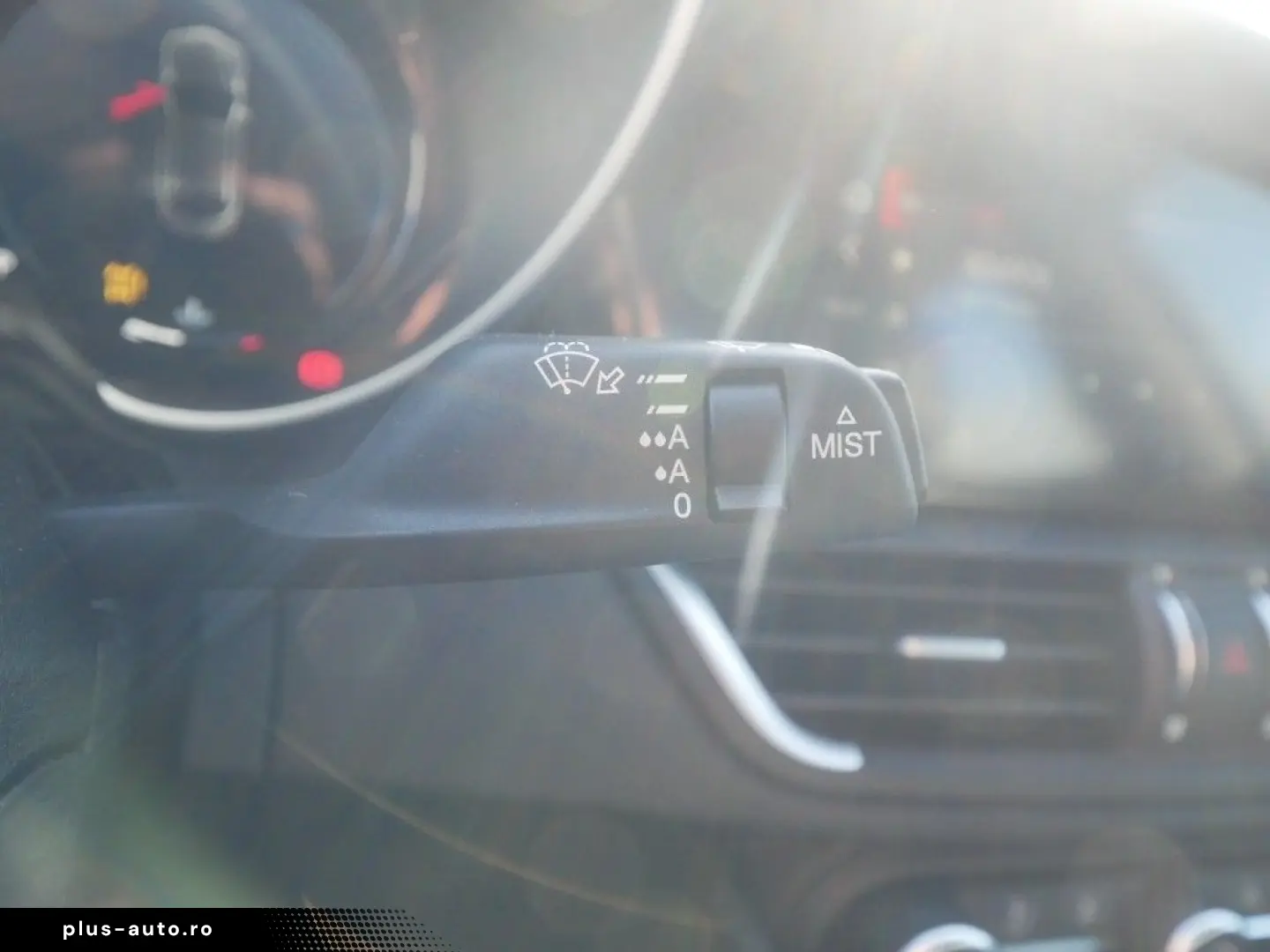 ALFA ROMEO Giulia TI 2.0 TURBO 16V 280 PS AT8 Q4 NAVI XENON