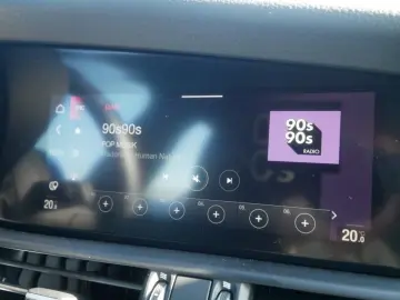 ALFA ROMEO Giulia TI 2.0 TURBO 16V 280 PS AT8 Q4 NAVI XENON