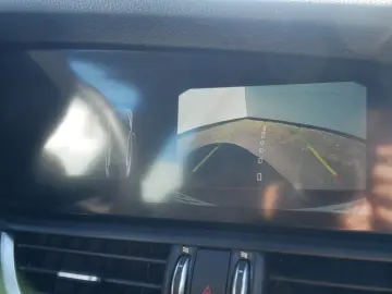 ALFA ROMEO Giulia TI 2.0 TURBO 16V 280 PS AT8 Q4 NAVI XENON