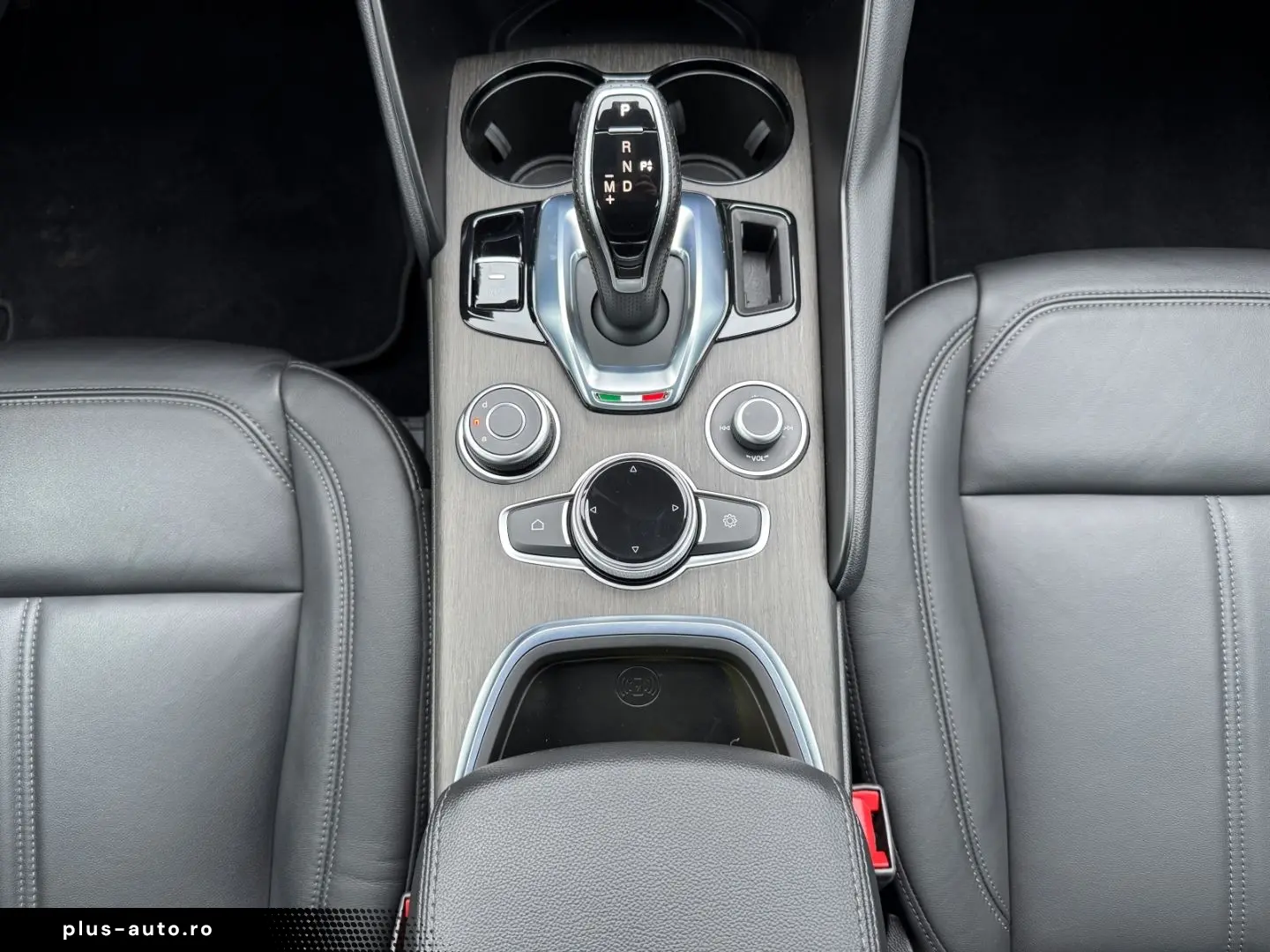 ALFA ROMEO Giulia Ti Q4 MEMORY NAVI ACC KAMERA MATRIXLED CA