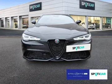 ALFA ROMEO Giulia VELOCE 2.0 Turbo Q4 ACC NAVI KAMERA SITZH