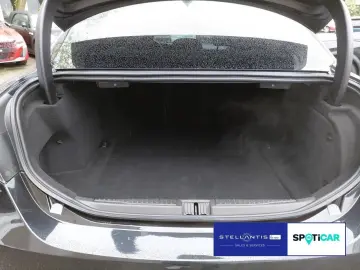 ALFA ROMEO Giulia VELOCE 2.0 Turbo Q4 ACC NAVI KAMERA SITZH