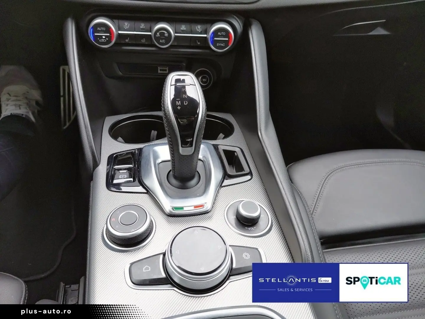 ALFA ROMEO Giulia VELOCE 2.0 Turbo Q4 ACC NAVI KAMERA SITZH