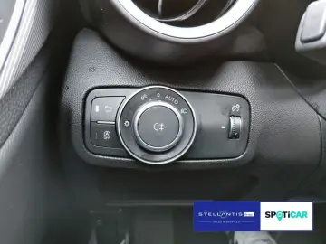 ALFA ROMEO Giulia VELOCE 2.0 Turbo Q4 ACC NAVI KAMERA SITZH