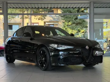 ALFA ROMEO Giulia Sprint  KAMERA ALL-BLACK CAR-PLAY