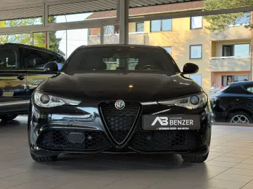 ALFA ROMEO Giulia Sprint  KAMERA ALL-BLACK CAR-PLAY