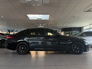 ALFA ROMEO Giulia Sprint  KAMERA ALL-BLACK CAR-PLAY