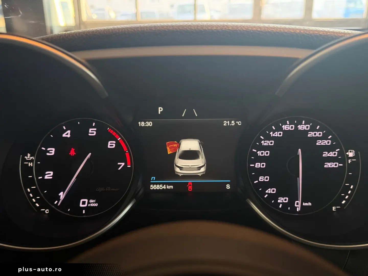 ALFA ROMEO Giulia Sprint  KAMERA ALL-BLACK CAR-PLAY