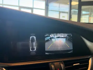 ALFA ROMEO Giulia Sprint  KAMERA ALL-BLACK CAR-PLAY