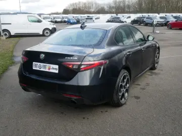 ALFA ROMEO Giulia TI 2.0 TURBO 16V 280 PS AT8 Q4 NAVI