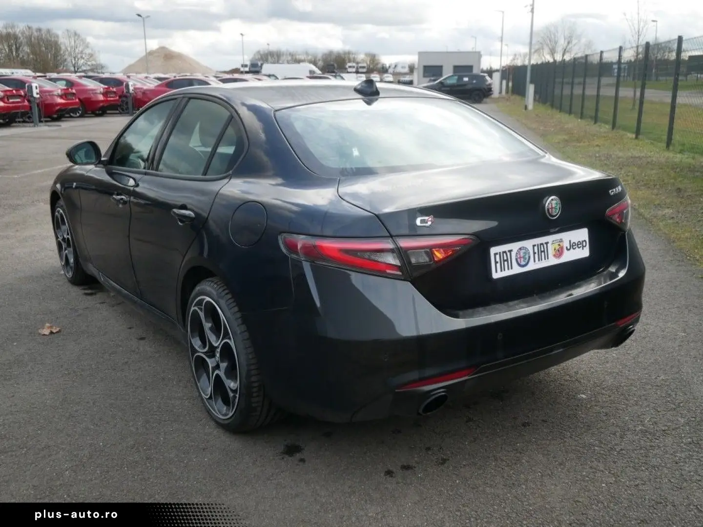ALFA ROMEO Giulia TI 2.0 TURBO 16V 280 PS AT8 Q4 NAVI