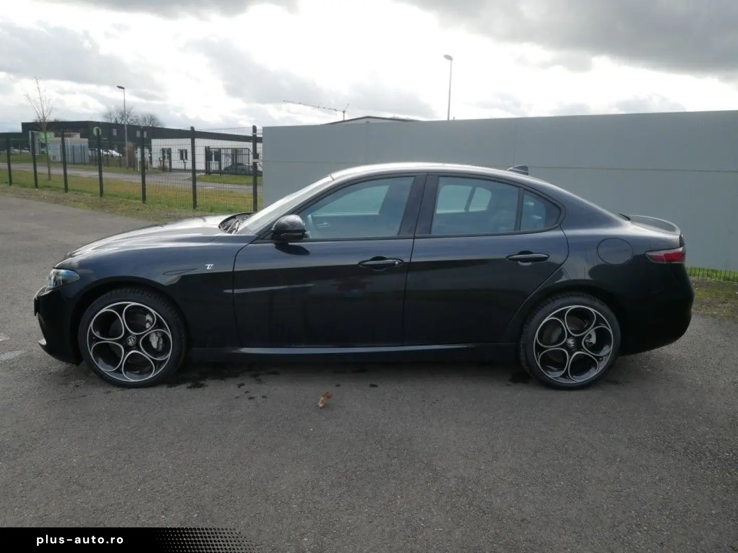 ALFA ROMEO Giulia TI 2.0 TURBO 16V 280 PS AT8 Q4 NAVI
