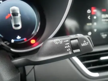 ALFA ROMEO Giulia TI 2.0 TURBO 16V 280 PS AT8 Q4 NAVI