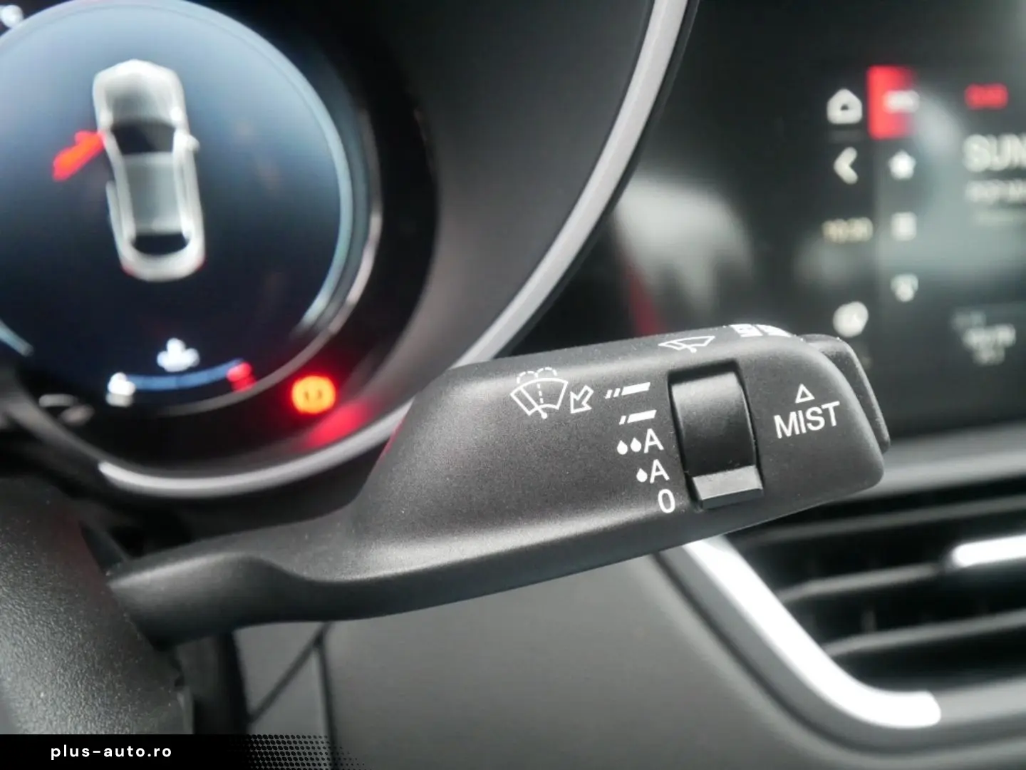 ALFA ROMEO Giulia TI 2.0 TURBO 16V 280 PS AT8 Q4 NAVI