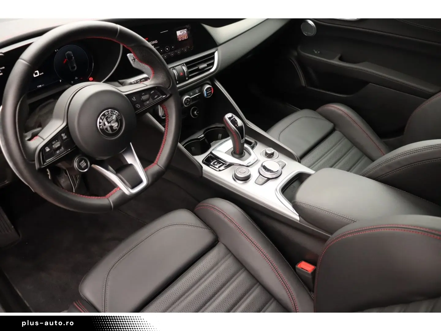 ALFA ROMEO Giulia COMPETIZIONE 2.0 TURBO 16V 280 PS AT8 Q4