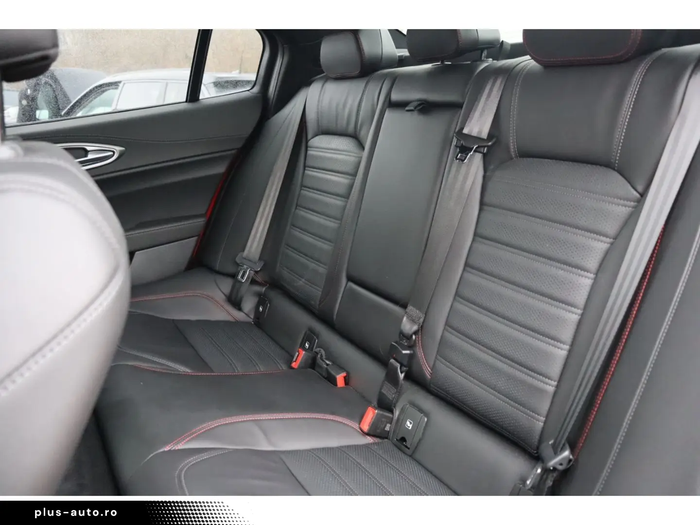 ALFA ROMEO Giulia COMPETIZIONE 2.0 TURBO 16V 280 PS AT8 Q4