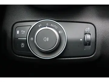 ALFA ROMEO Giulia COMPETIZIONE 2.0 TURBO 16V 280 PS AT8 Q4