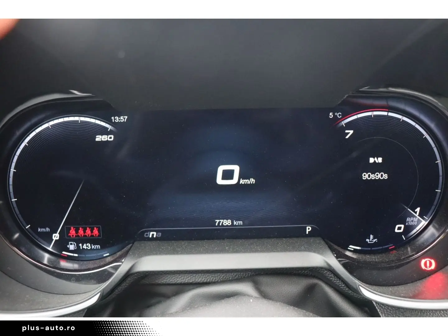 ALFA ROMEO Giulia COMPETIZIONE 2.0 TURBO 16V 280 PS AT8 Q4