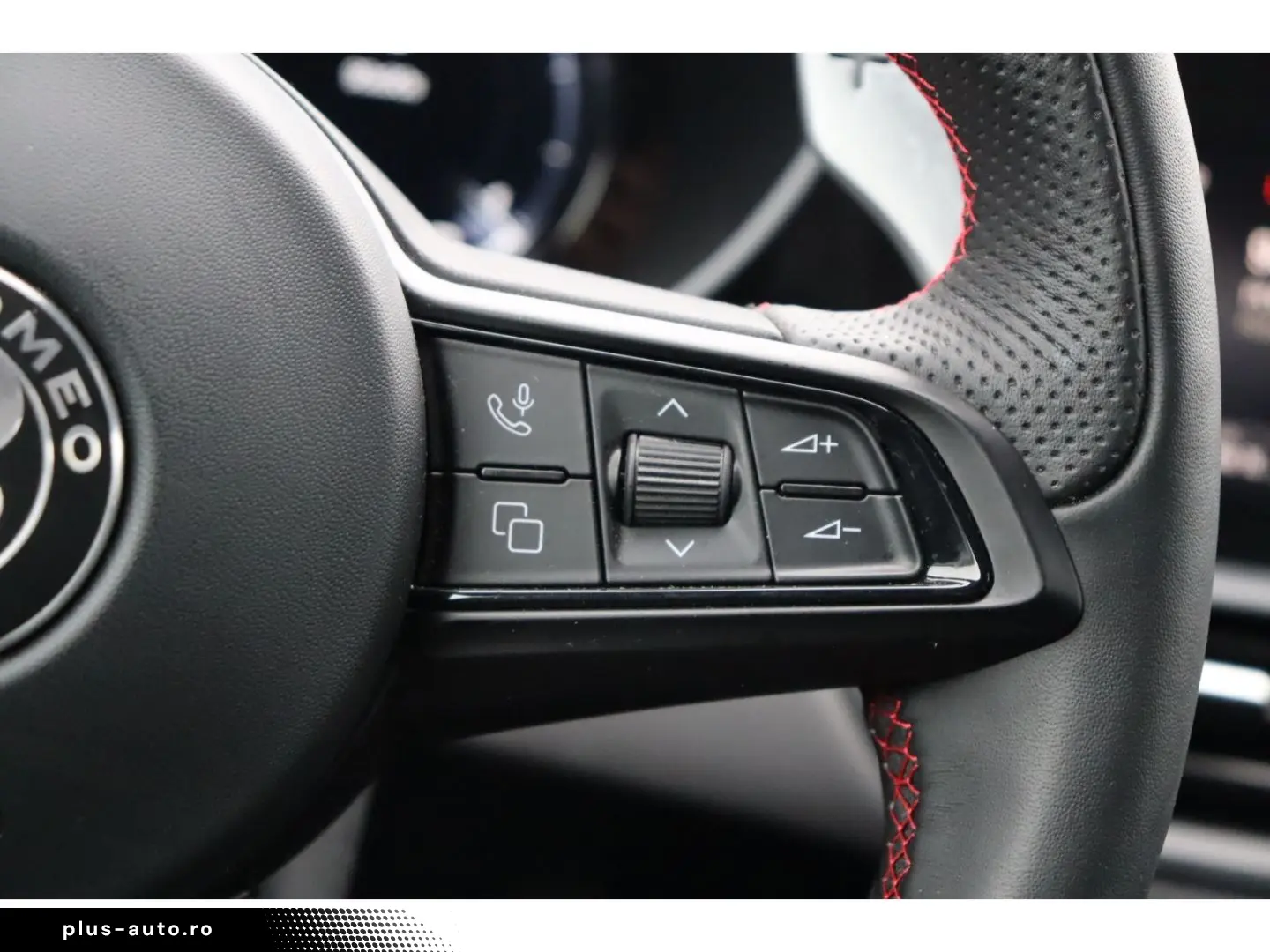 ALFA ROMEO Giulia COMPETIZIONE 2.0 TURBO 16V 280 PS AT8 Q4