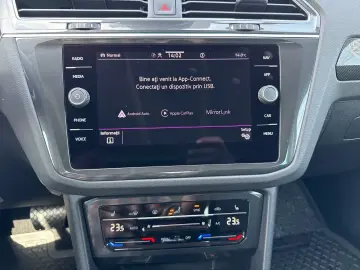 VW Tiguan Life 2 0 TDI SCR DSG 4Mot