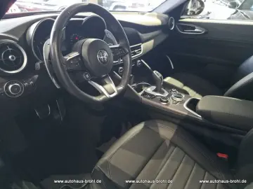 ALFA ROMEO Giulia 190PS Automatik