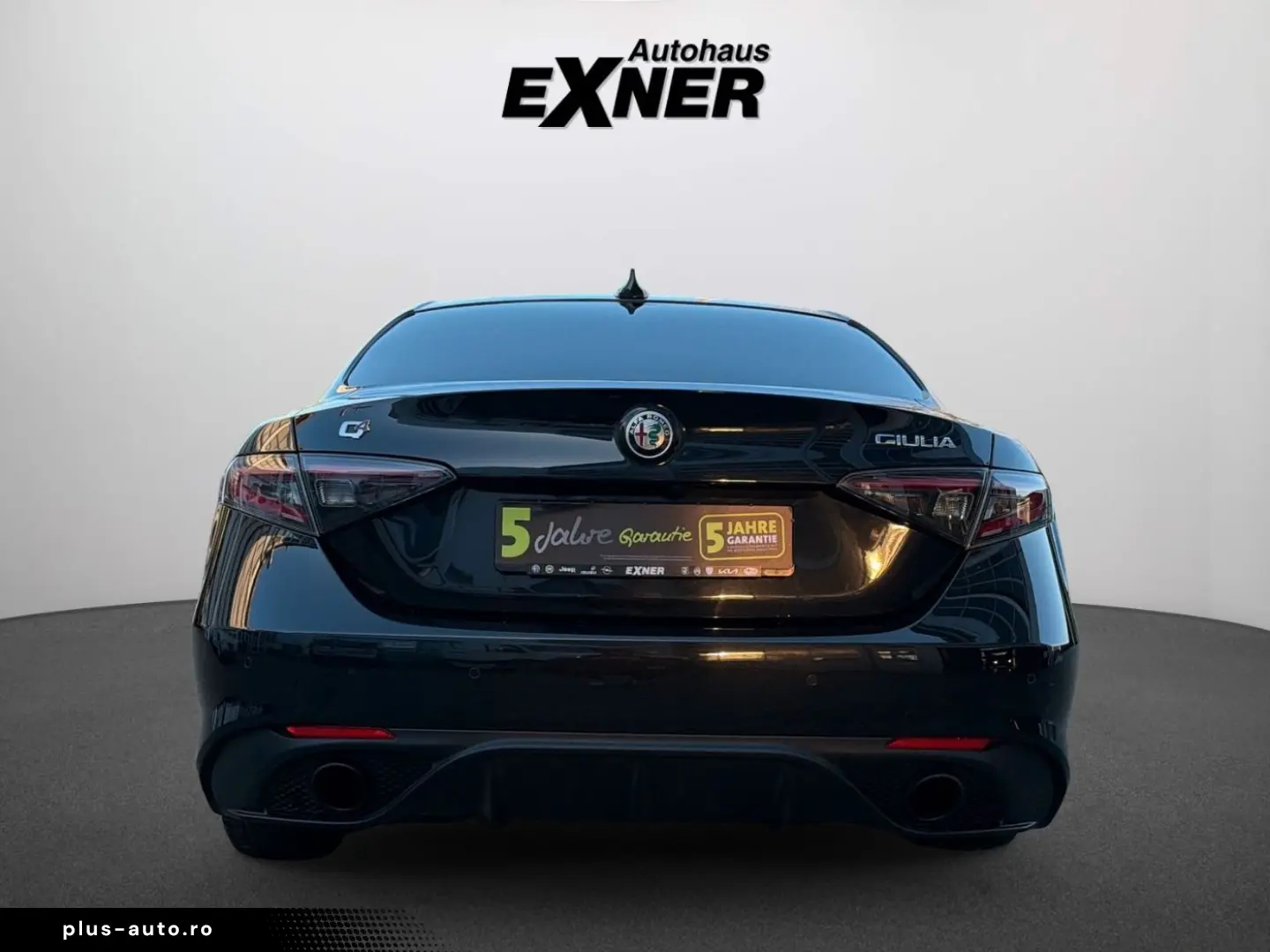 ALFA ROMEO Giulia 2.2 JTDM VELOCE Q4 Kamera LED Sitzheizung