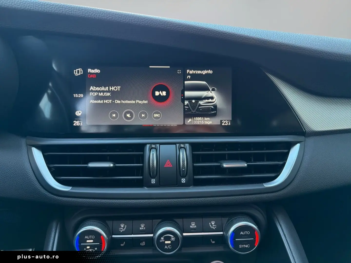 ALFA ROMEO Giulia 2.2 JTDM VELOCE Q4 Kamera LED Sitzheizung